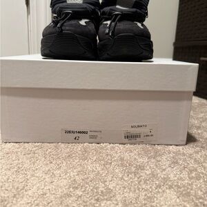 Iceberg Men’s Sneakers in Black and Gray